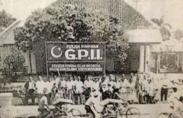 Indonesia Adalah Milik Umat Islam: Catatan Perjumpaan Dengan Aktivis GPII dan PII