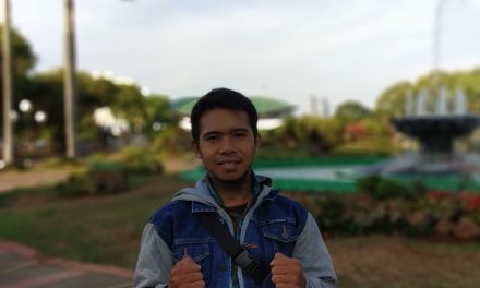 Review Positivisme Dalam Pendidikan